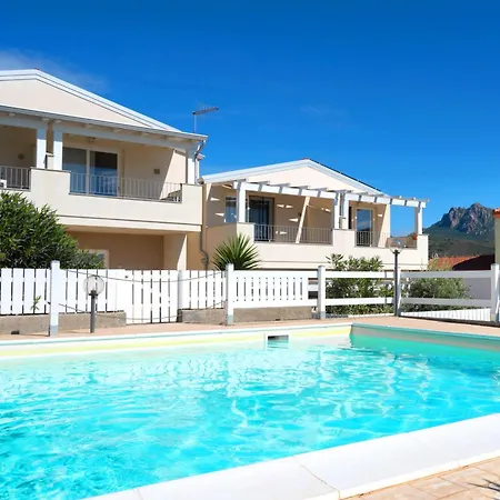 Domo14-villetta Con Piscina, Giardino E Parcheggio Casa de Férias
